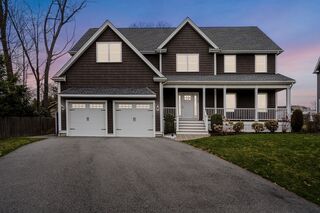 Photo of 11 Coventry Ln. Stoneham, MA 02180