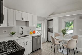 Photo of 135 Cottage St Norwood, MA 02062