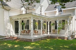 Photo of 1054 State Road West Tisbury, MA 02575