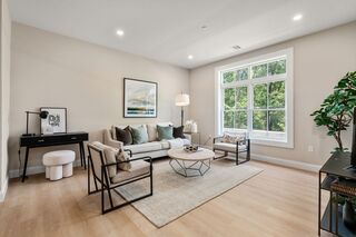 Photo of 7 Cross St Wilmington, MA 01887