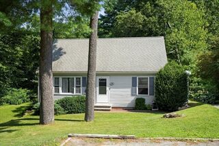 Photo of 570 Franklin Wrentham, MA 02093