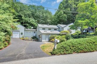 Photo of 24 Dunelm Rd Bedford, MA 01730