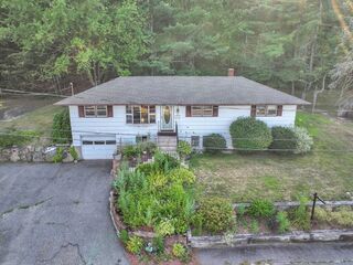 Photo of 20 Hawthorne Dr West Boylston, MA 01583