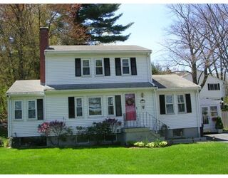 Photo of 656 Bolton St Marlborough, MA 01752