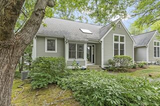 Photo of 32 Brewster Ln Acton, MA 01720