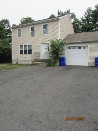 Photo of 218 R Hart St. Taunton, MA 02780