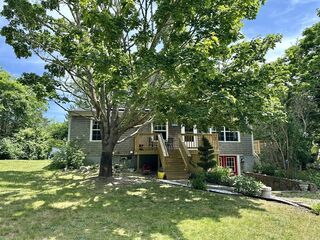 Photo of 67 12th St S Edgartown, MA 02539