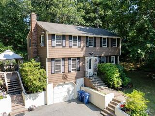 Photo of 12 Ridgeway Ave Pinehurst, MA 01821