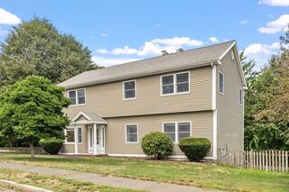 Photo of 5 Christopher Terrace Peabody, MA 01960