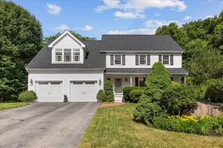 Photo of 43 Simmons Rd Hanover, MA 02339