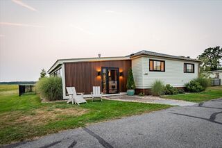 Photo of 349 North End Blvd Salisbury, MA 01952