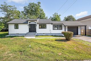 Photo of 10 Gassett Rd Westford, MA 01886