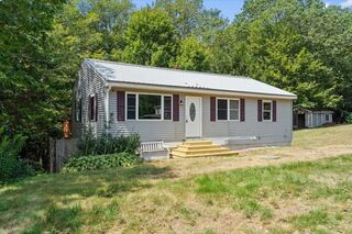 Photo of 9 Iriquois Dr Ashburnham, MA 01430