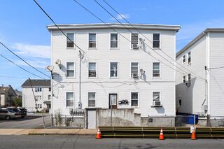 Photo of 992 Pine St Fall River, MA 02720