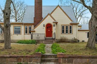 Photo of 28 Edgeworth St East Weymouth, MA 02189