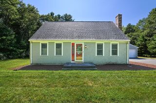 Photo of 15 Morse Ct Rochester, MA 02770