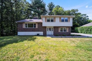 Photo of 19 Magnolia Avenue South Lancaster, MA 01523