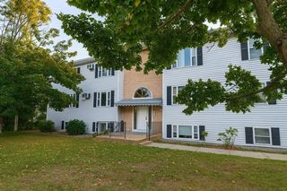 Photo of 3289 Acushnet Ave New Bedford, MA 02745