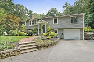 Photo of 45 North Street Duxbury, MA 02332