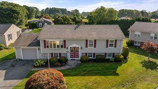 Photo of 26 Rounseville St New Bedford, MA 02745