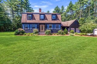 Photo of 5 James Circle Pepperell, MA 01463