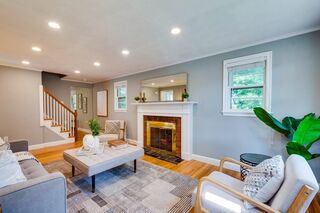 Photo of 10 Altacrest Rd Boston - West Roxbury, MA 02132