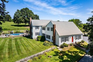 Photo of 63 Uxbridge Rd Sutton, MA 01590