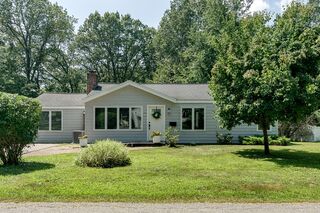Photo of 9 Short Street Holden, MA 01520