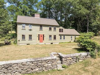 Photo of 10 Frost Rd Ashby, MA 01431