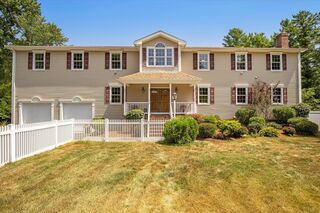 Photo of 220 Mattapoisett Rd Rochester, MA 02770