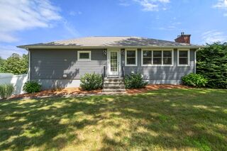 Photo of 173 Putnam Hill Rd Sutton, MA 01590
