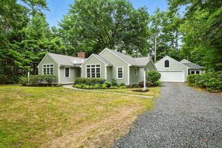 Photo of 287 Tobey Garden St Duxbury, MA 02332