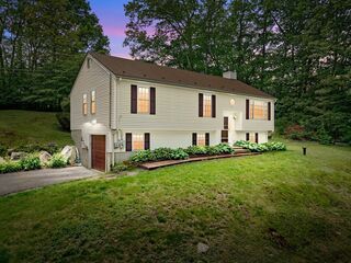 Photo of 19 Hammond Street Oxford, MA 01540