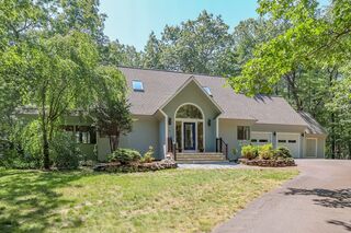 Photo of 4 Blue Herons Way Pepperell, MA 01463