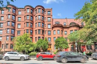Photo of 405 Marlborough St Boston - Back Bay, MA 02115