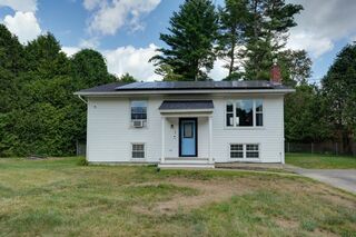 Photo of 1 Pine Ridge Drive Oxford, MA 01540