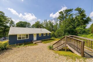 Photo of 236 Holland Rd Sturbridge, MA 01566