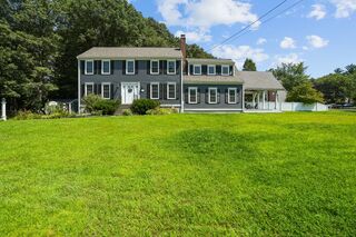 Photo of 71 Oxford Drive Franklin, MA 02038