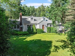 Photo of 42 New Salem Rd Petersham, MA 01366