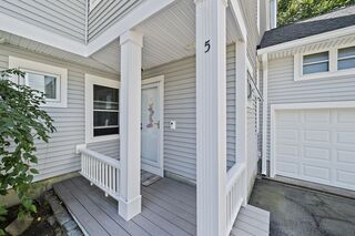 Photo of 5 Redwood Ct Rockland, MA 02370