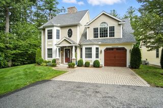 Photo of 18 Hampton Circle Ext Tewksbury, MA 01876
