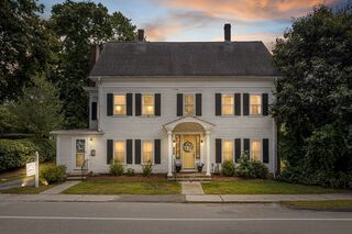 Photo of 329 Village Street Medway, MA 02053