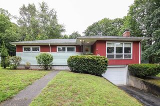 Photo of 6 Reservoir Street Leicester, MA 01611