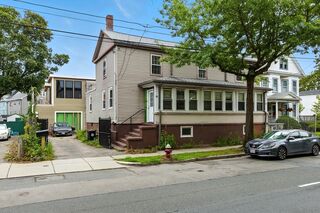Photo of 70 Brush Hill Rd Milton, MA 02186