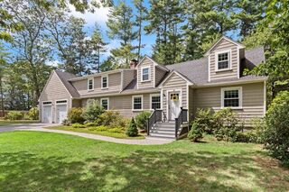 Photo of 47 Fairbank Rd Sudbury, MA 01776