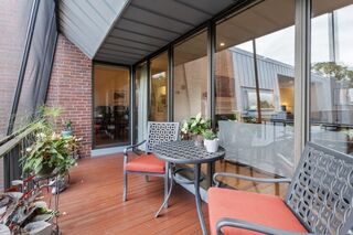 Photo of 65 Grove St Wellesley, MA 02482