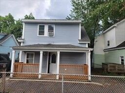 Photo of 10 Douglas Ct Worcester, MA 01603