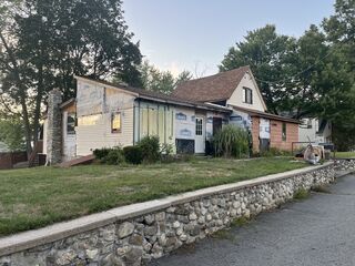 Photo of 17 Vinal St Dracut, MA 01826