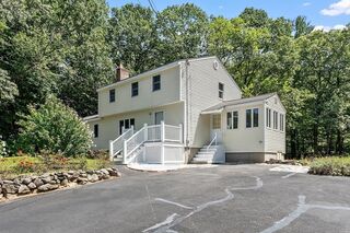 Photo of 18 Mill Lane Littleton, MA 01460