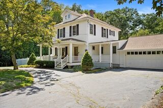 Photo of 217 Cordaville Rd Southborough, MA 01772